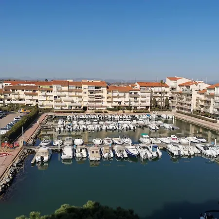T2 Marina